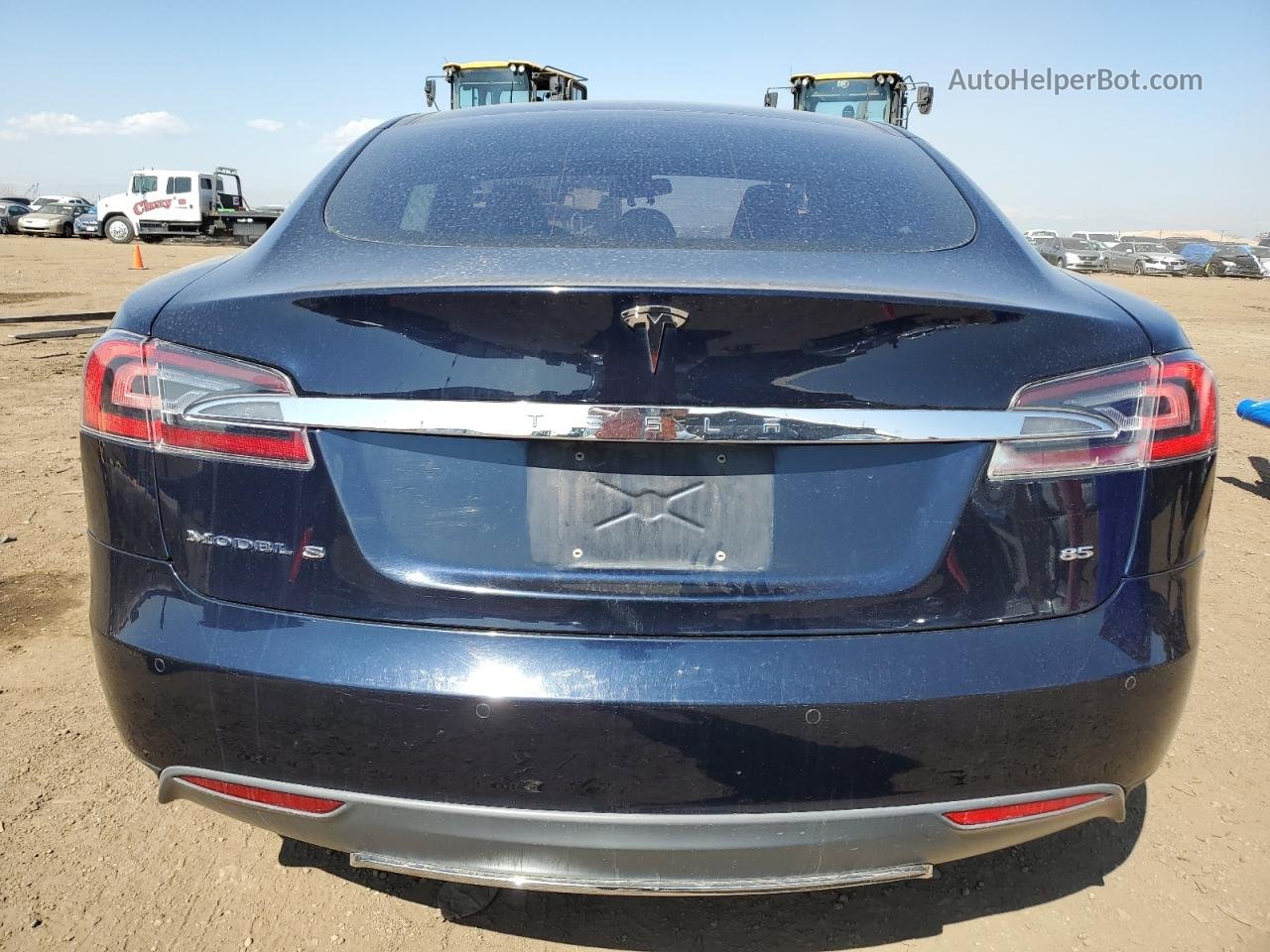 2013 Tesla Model S  Черный vin: 5YJSA1CN1DFP21115