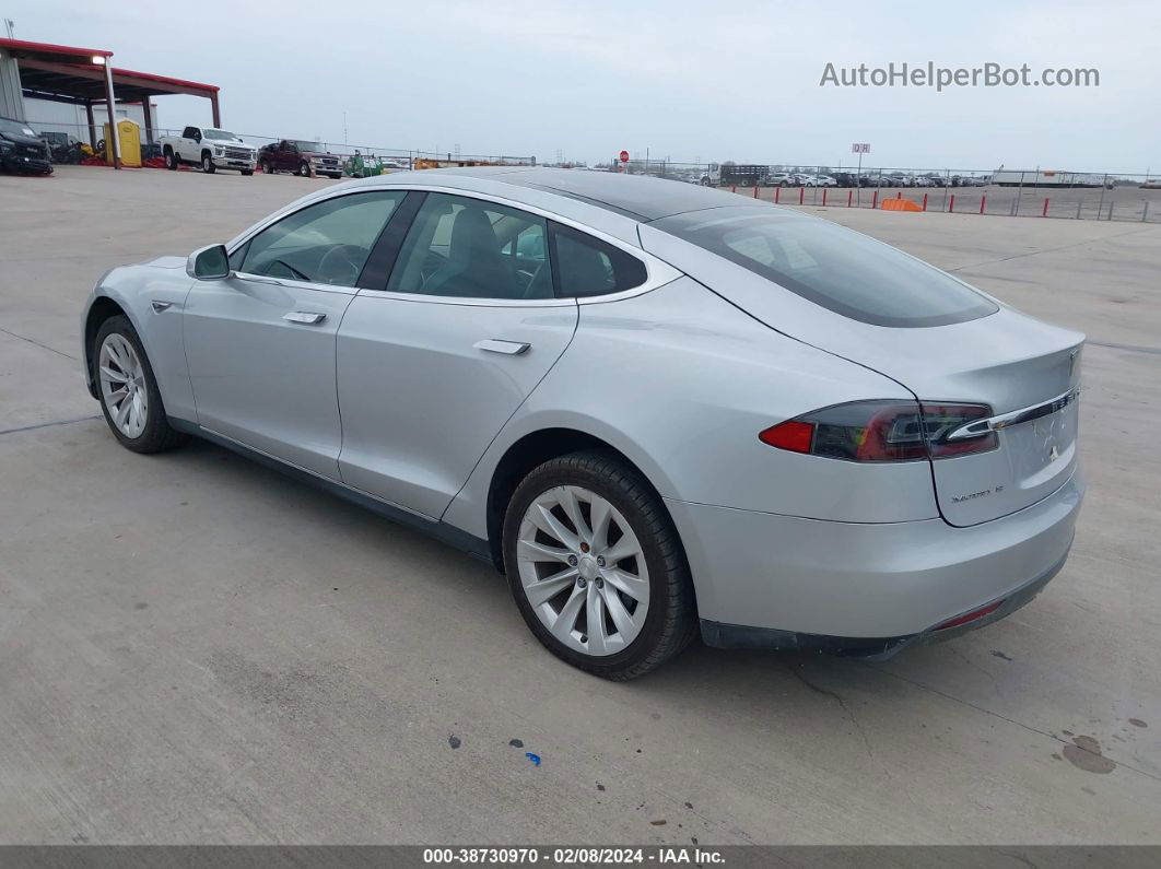 2013 Tesla Model S   Silver vin: 5YJSA1CN4DFP21433