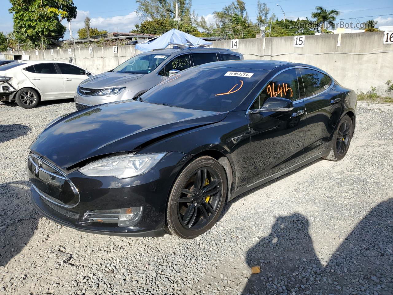 2013 Tesla Model S  Black vin: 5YJSA1CN5DFP05970