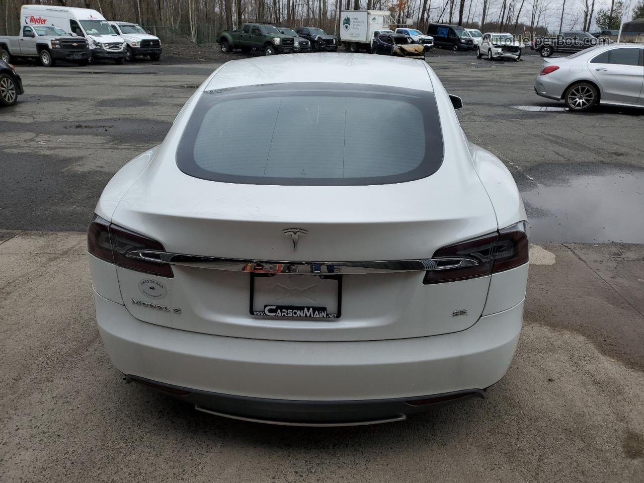 2013 Tesla Model S  White vin: 5YJSA1CN6DFP06304