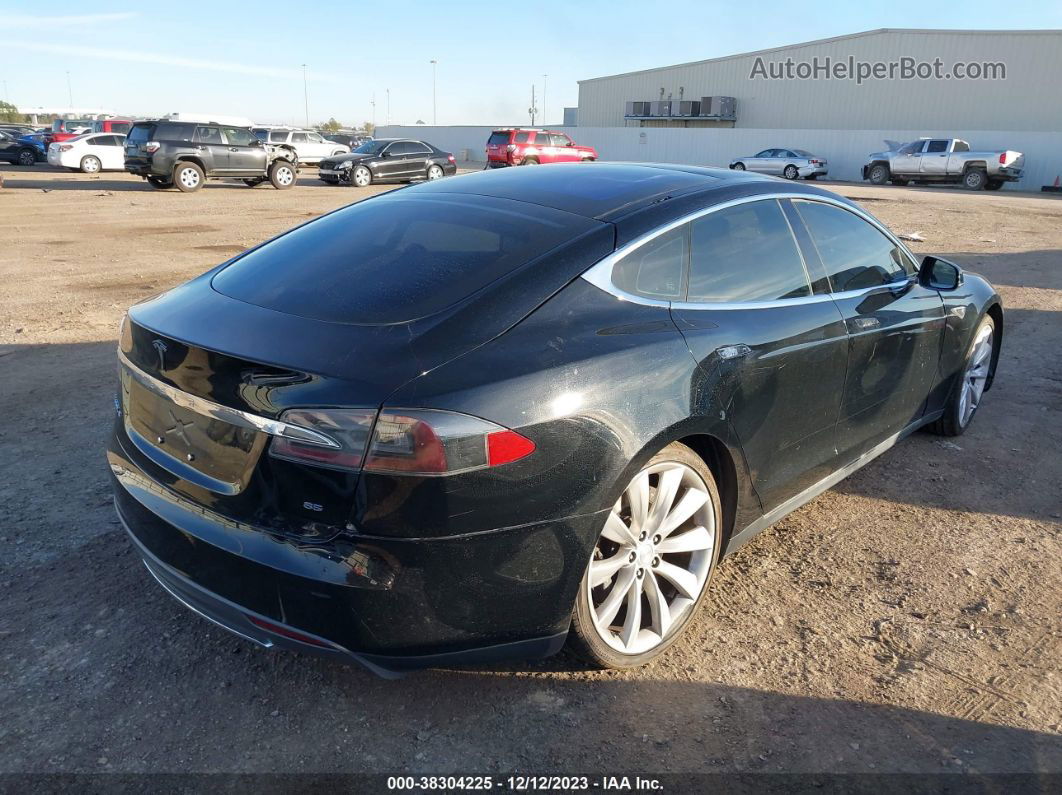 2013 Tesla Model S   Black vin: 5YJSA1CN6DFP09963