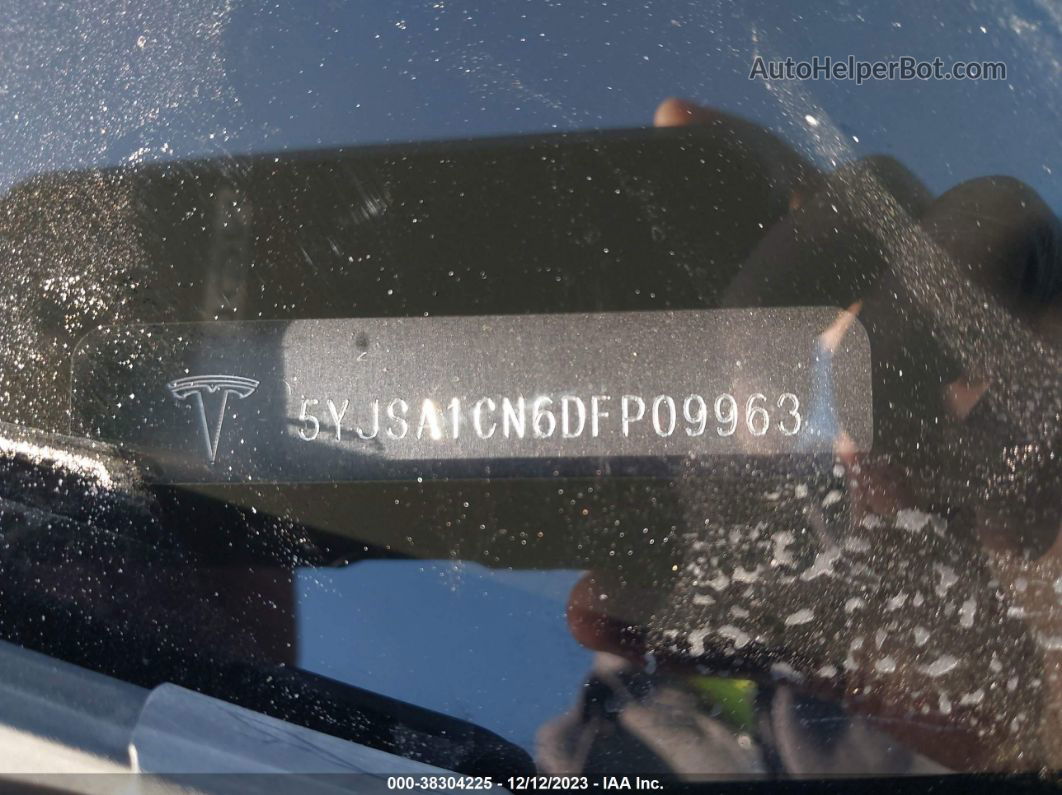 2013 Tesla Model S   Черный vin: 5YJSA1CN6DFP09963