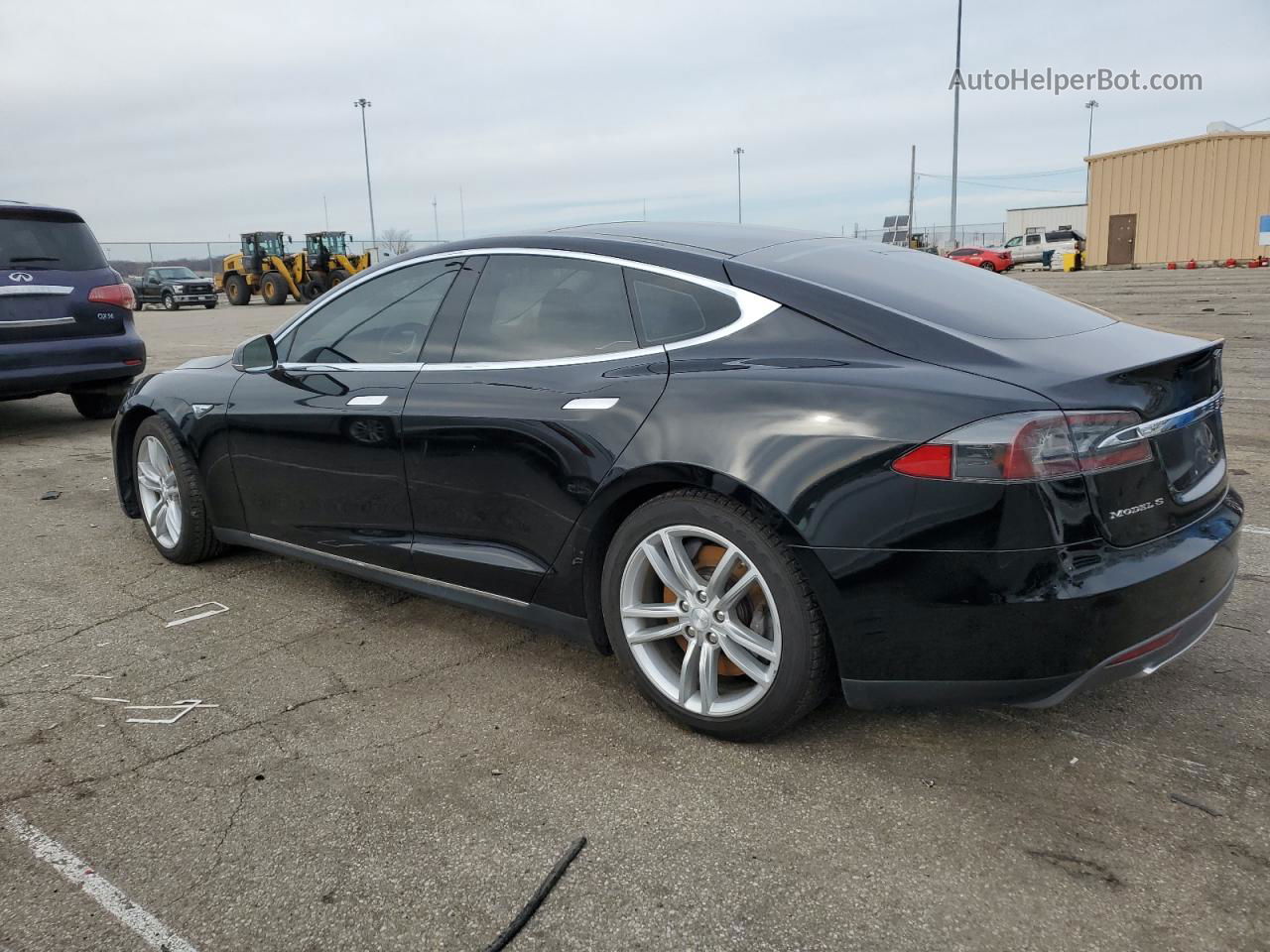 2013 Tesla Model S  Black vin: 5YJSA1CN6DFP16072