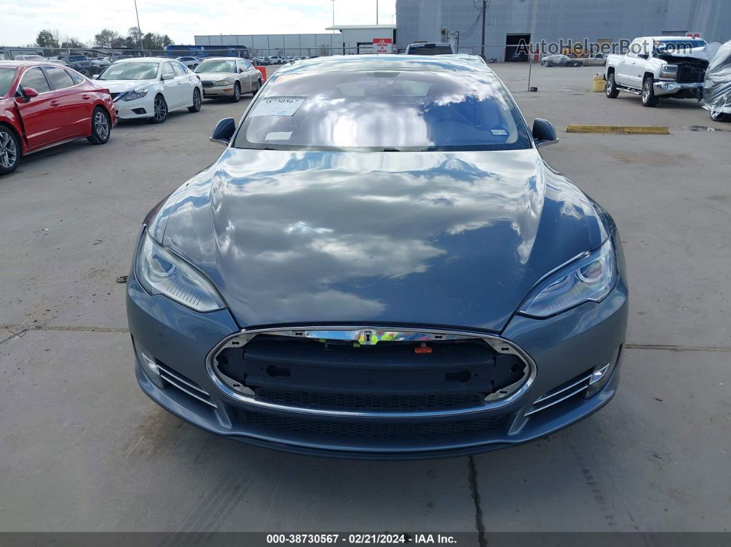 2013 Tesla Model S   Gray vin: 5YJSA1CN6DFP20008