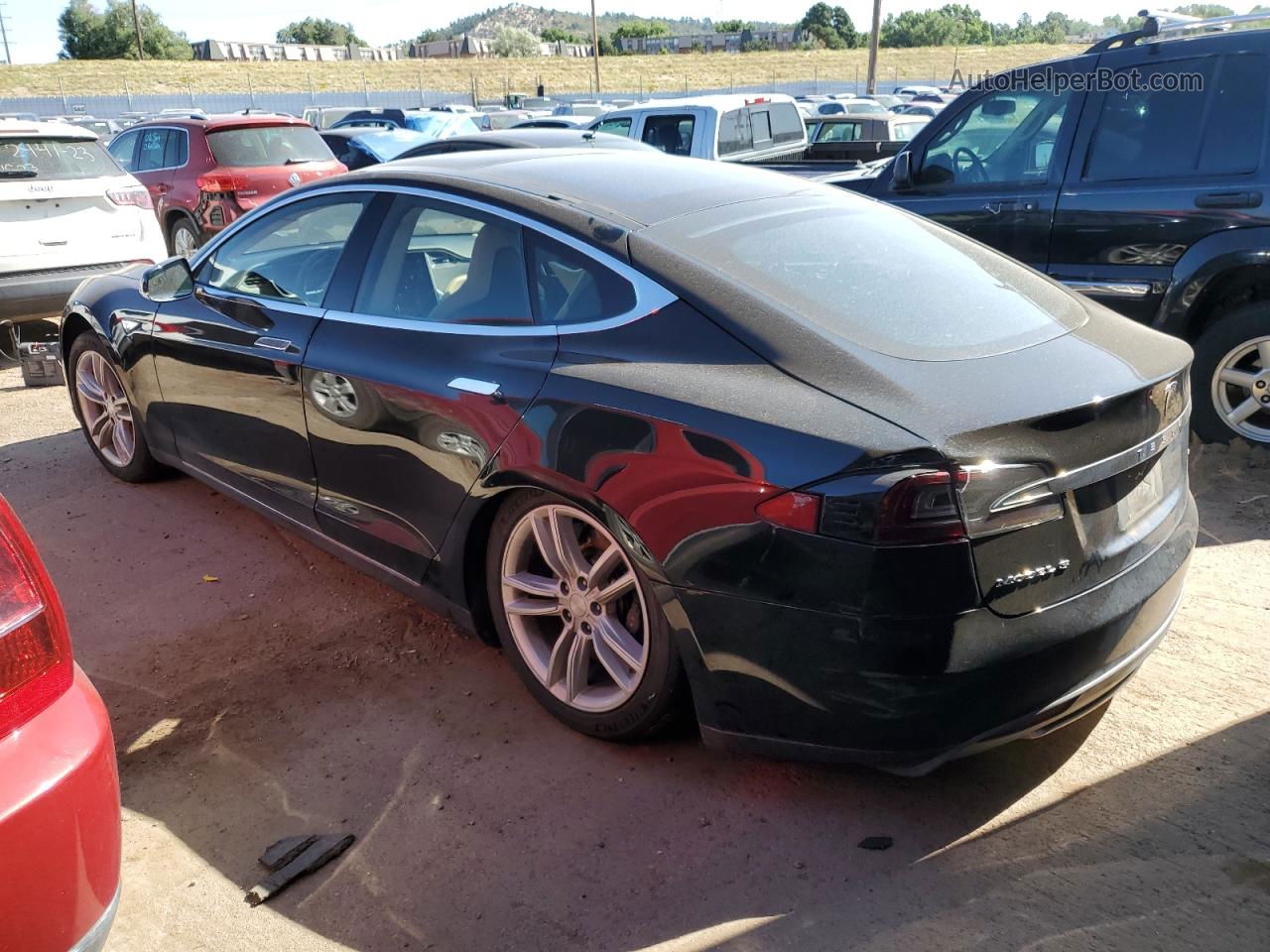 2013 Tesla Model S  Black vin: 5YJSA1CN8DFP05526