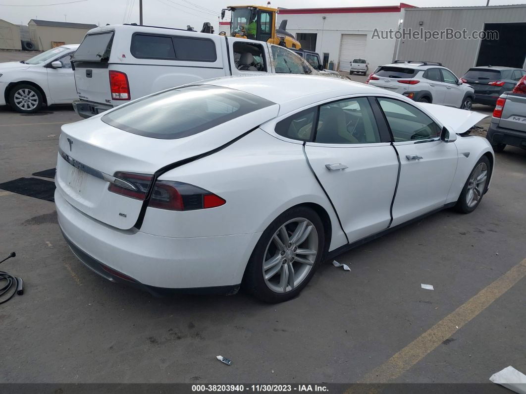 2013 Tesla Model S White vin: 5YJSA1CN8DFP07163