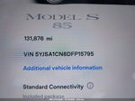 2013 Tesla Model S   Red vin: 5YJSA1CN8DFP15795