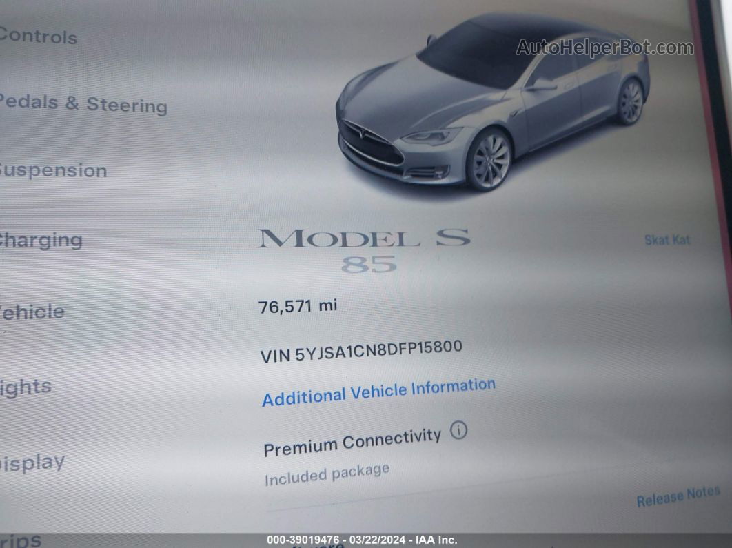 2013 Tesla Model S   Silver vin: 5YJSA1CN8DFP15800