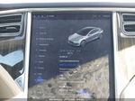 2013 Tesla Model S   Серебряный vin: 5YJSA1CN8DFP27476