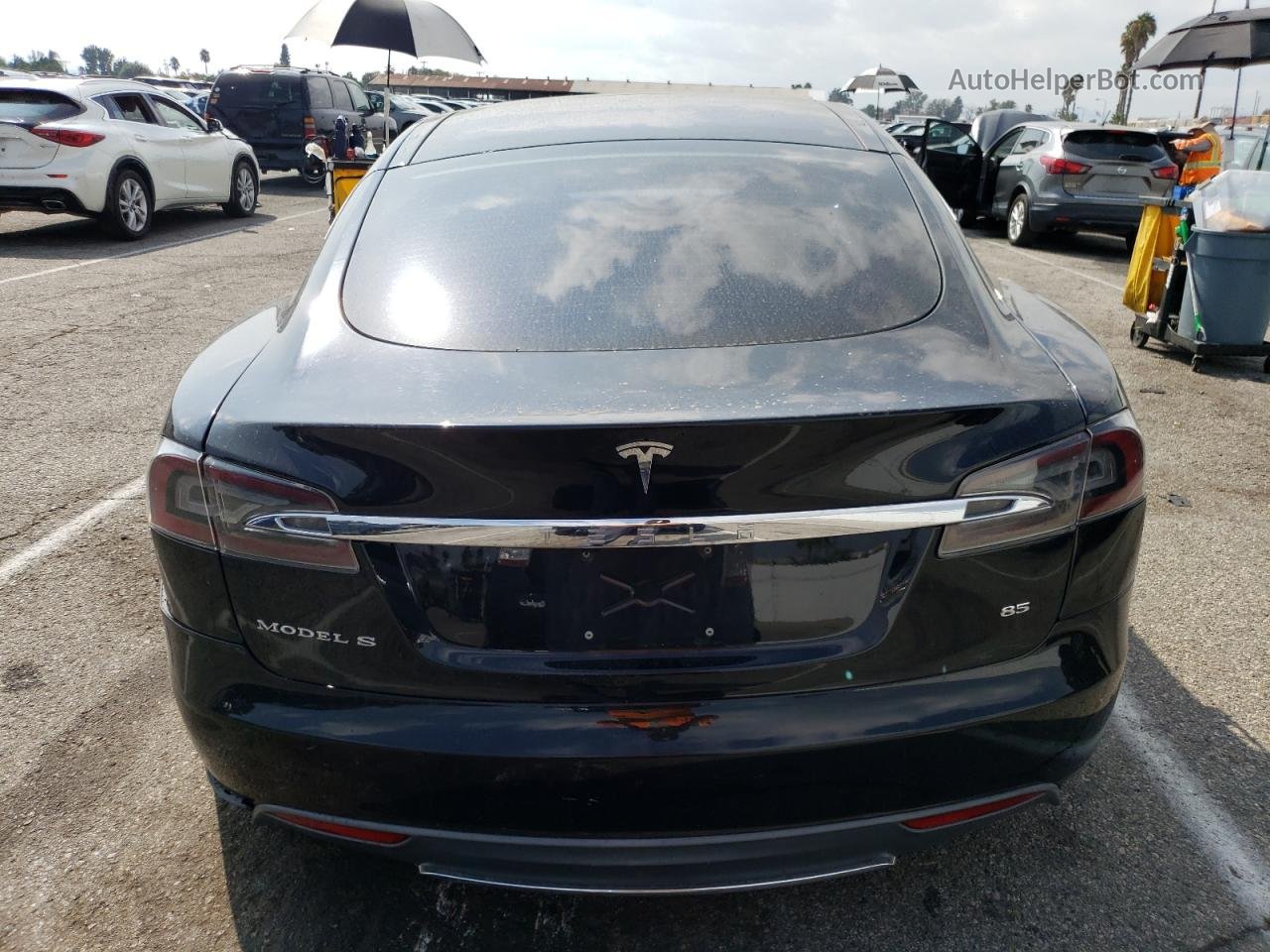 2013 Tesla Model S  Черный vin: 5YJSA1CN9DFP09942