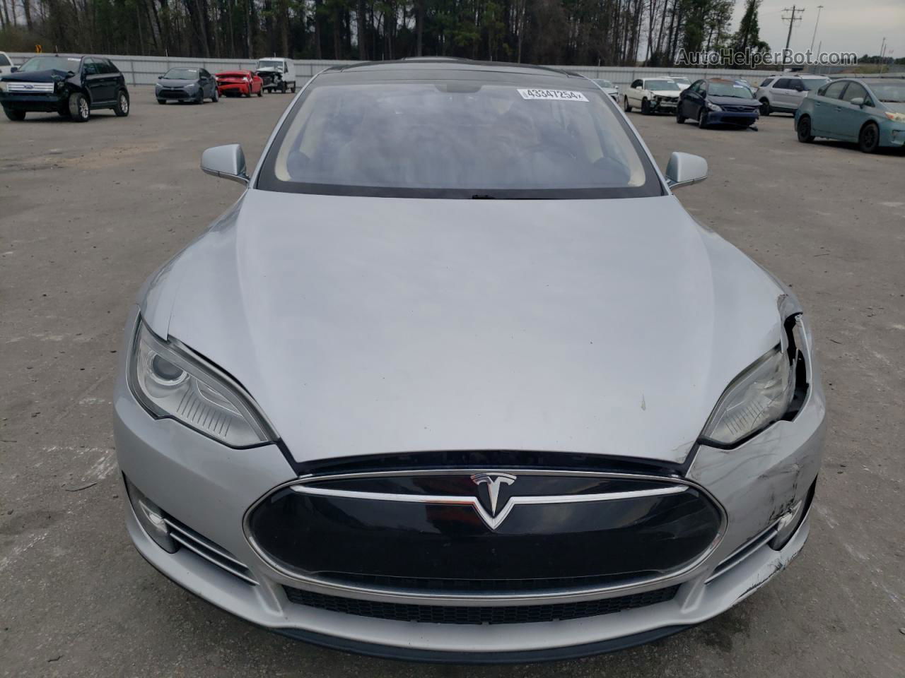 2013 Tesla Model S  Silver vin: 5YJSA1CNXDFP06824