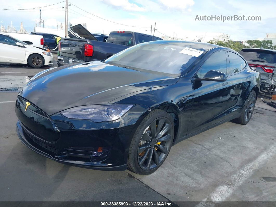 2013 Tesla Model S Black vin: 5YJSA1CNXDFP09979