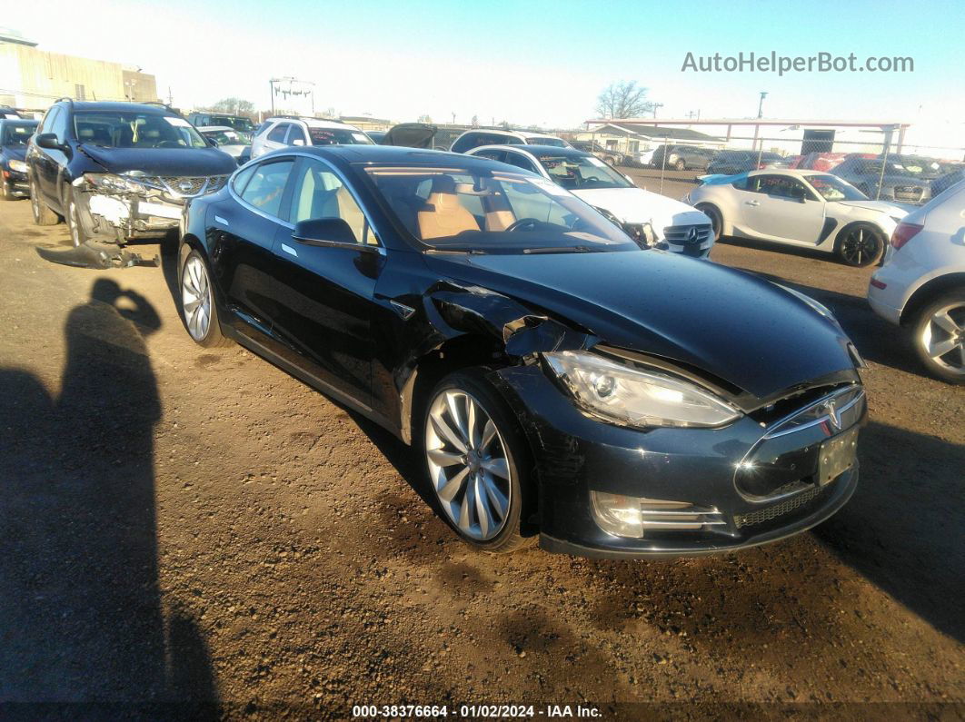 2013 Tesla Model S   Dark Blue vin: 5YJSA1CNXDFP19847