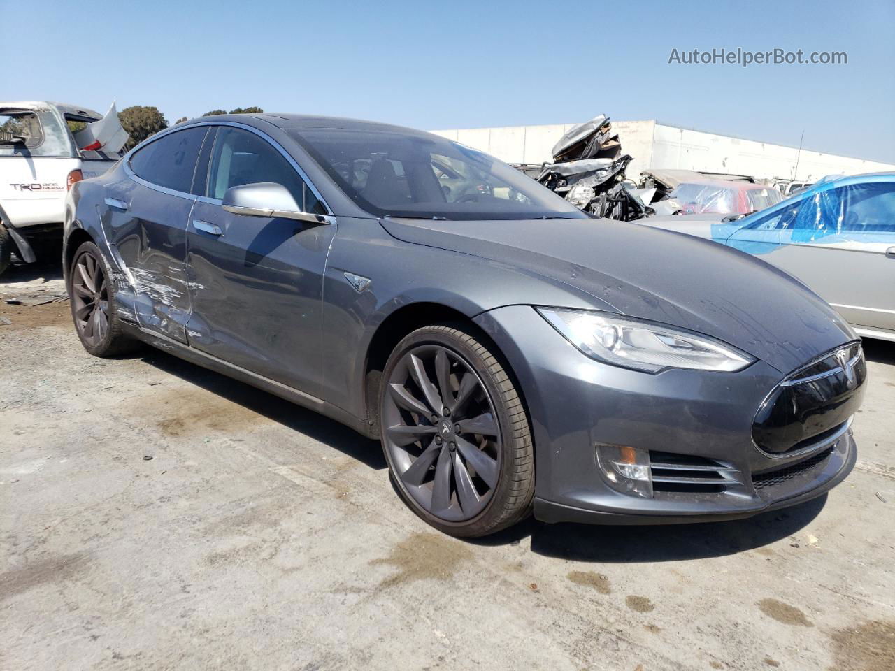 2013 Tesla Model S  Gray vin: 5YJSA1CP0DFP07014