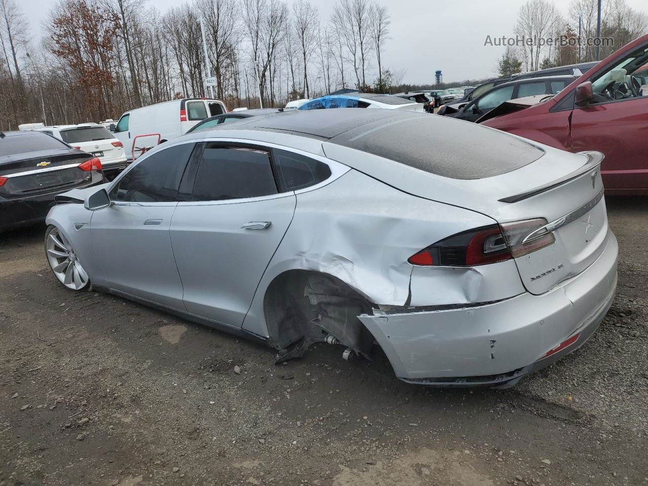 2013 Tesla Model S  Silver vin: 5YJSA1CP1DFP21116