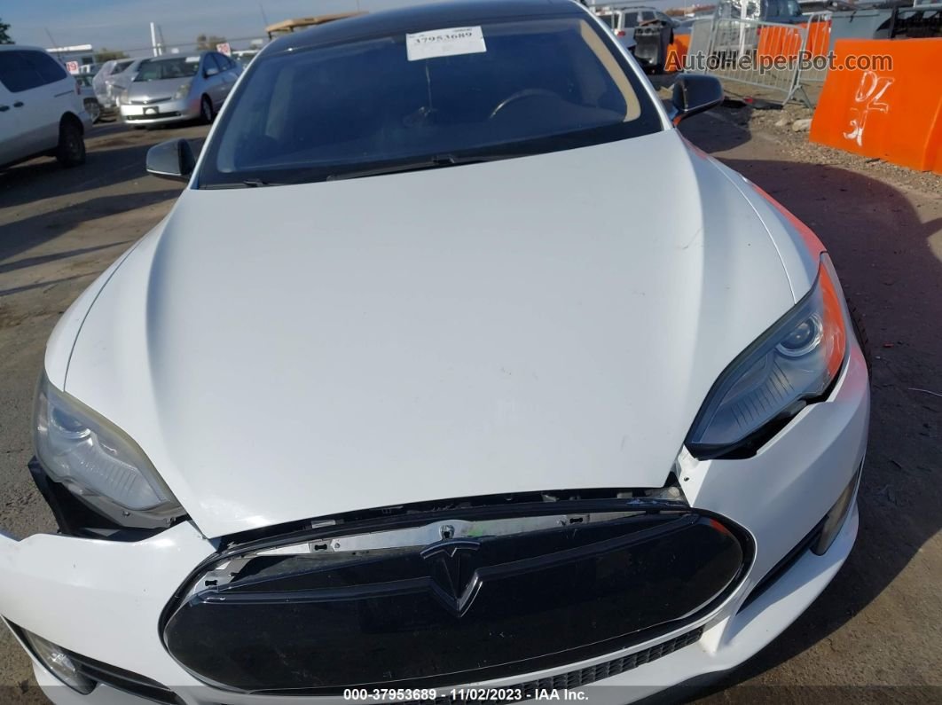 2013 Tesla Model S Performance White vin: 5YJSA1CP4DFP12684