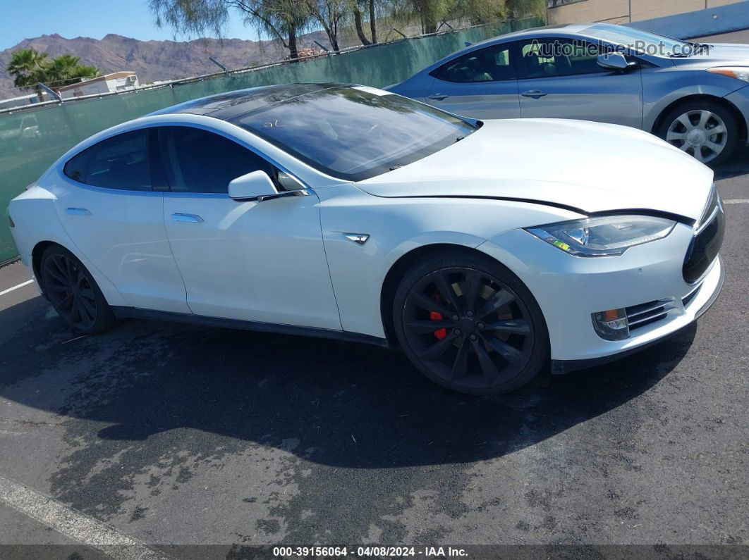 2013 Tesla Model S Performance White vin: 5YJSA1CP4DFP25595