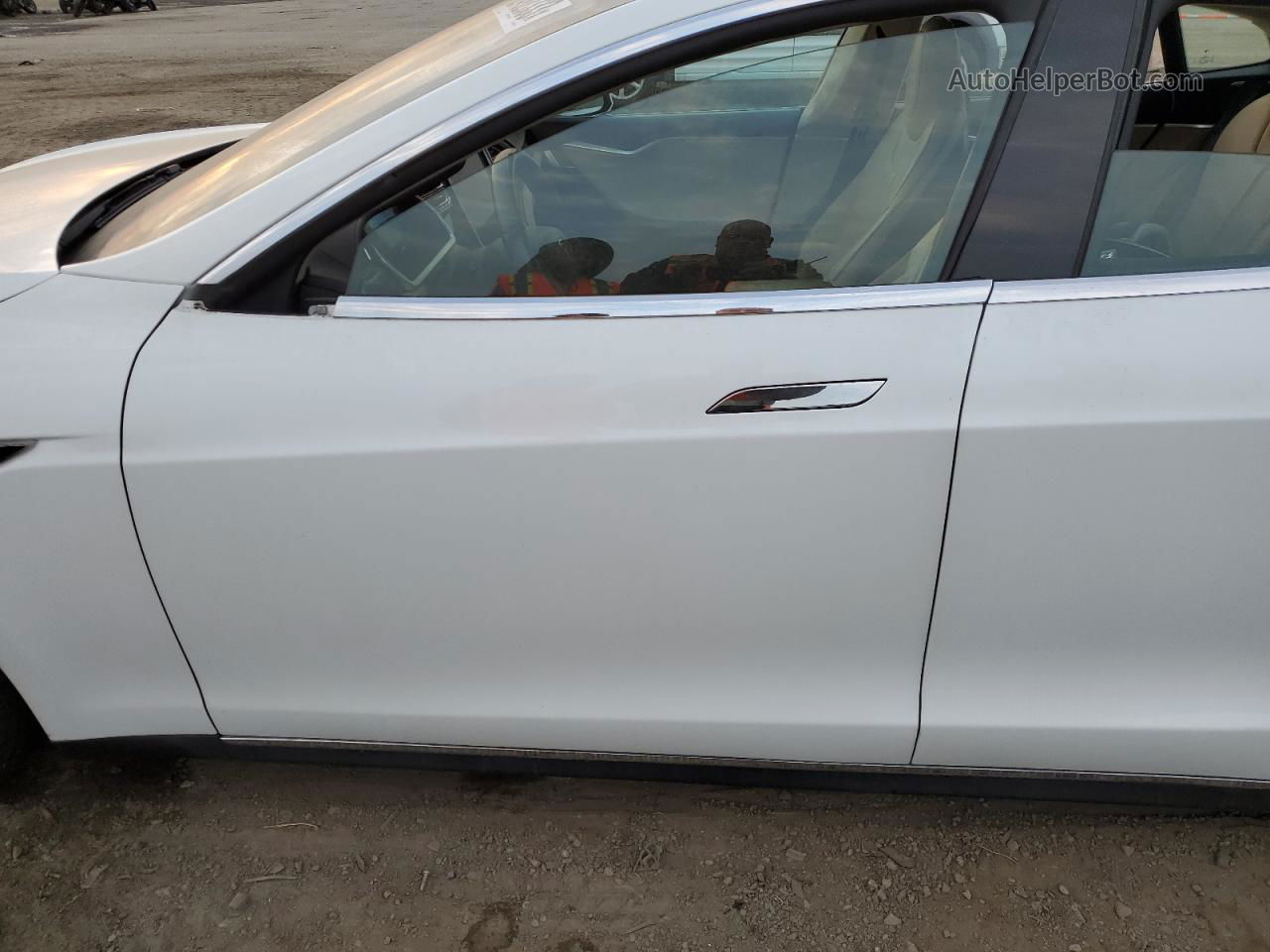 2013 Tesla Model S White vin: 5YJSA1CP5DFP05176