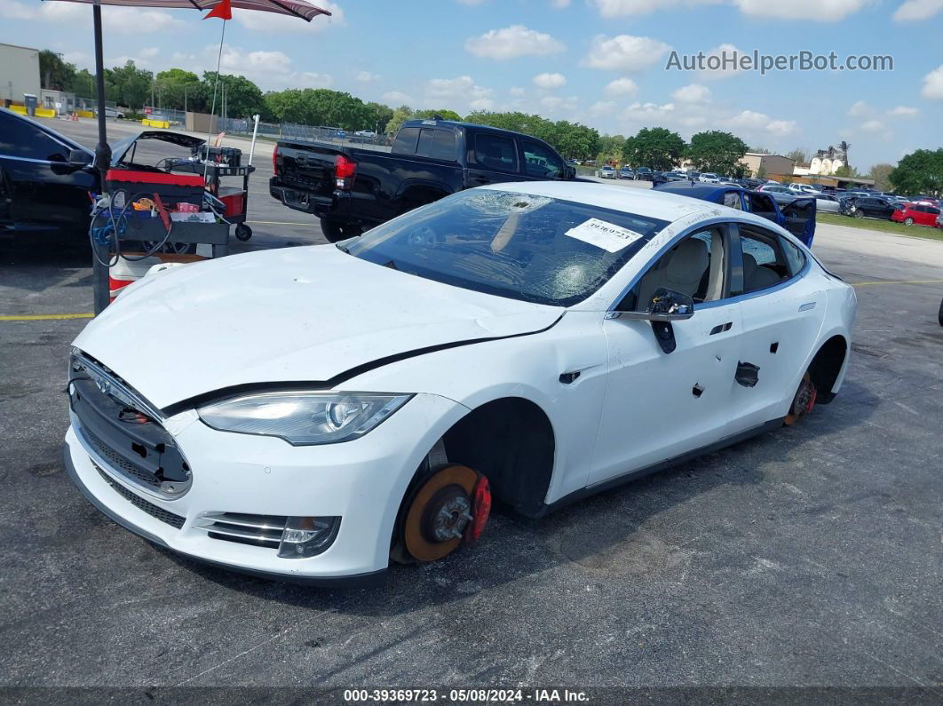 2013 Tesla Model S Performance White vin: 5YJSA1CP6DFP26943