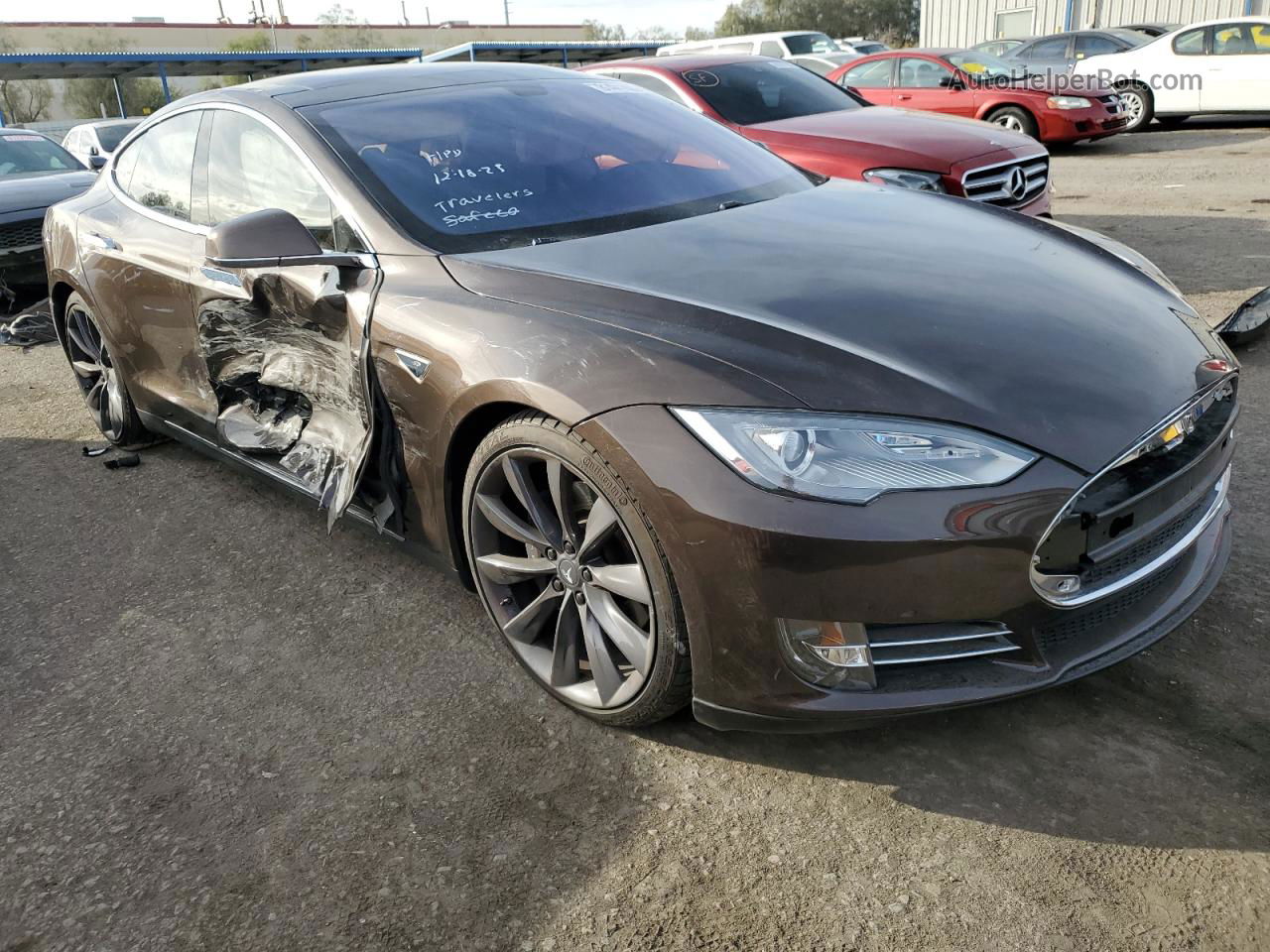 2013 Tesla Model S  Черный vin: 5YJSA1CP7DFP05860