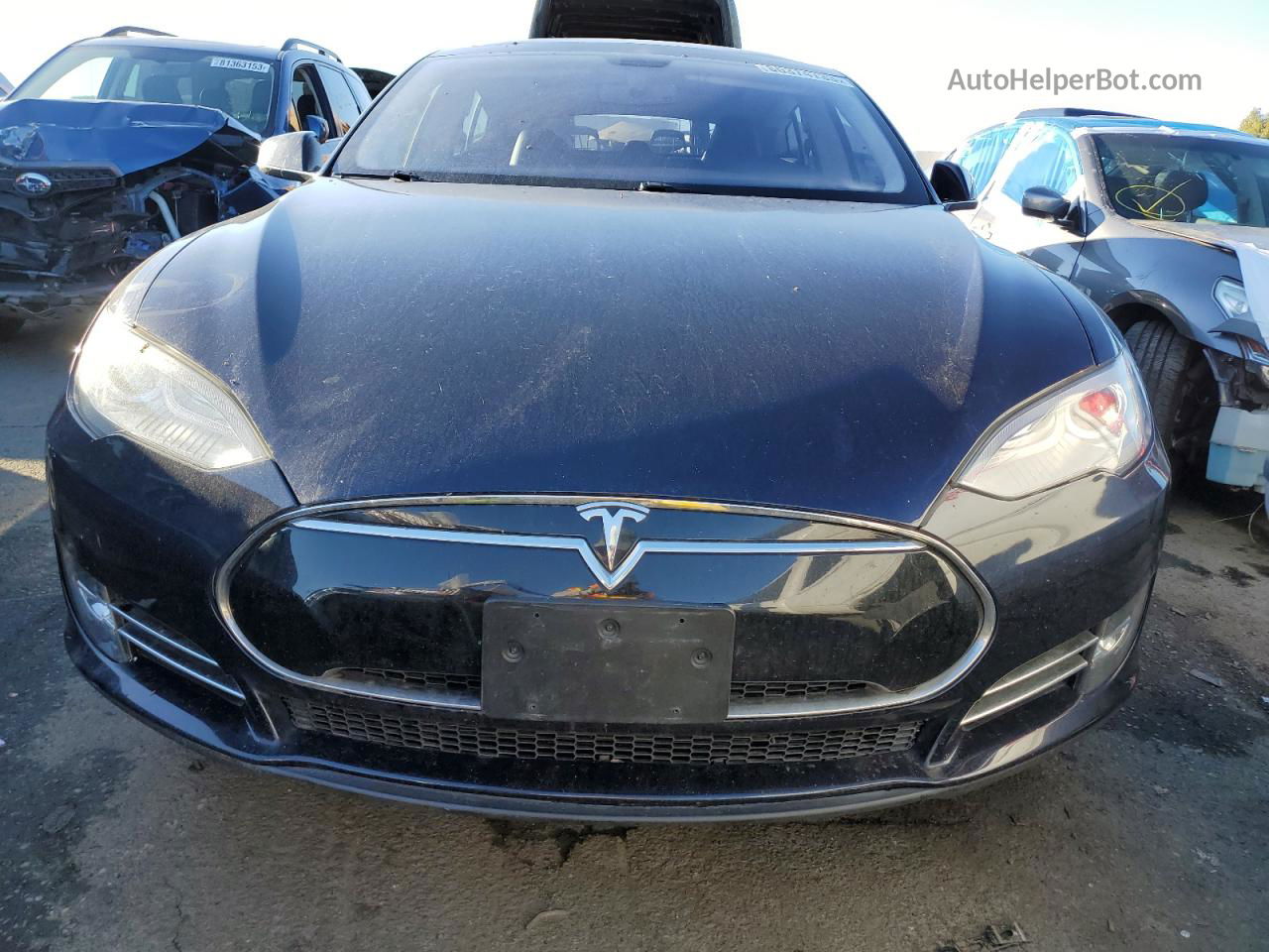 2013 Tesla Model S  Blue vin: 5YJSA1CP8DFP07987