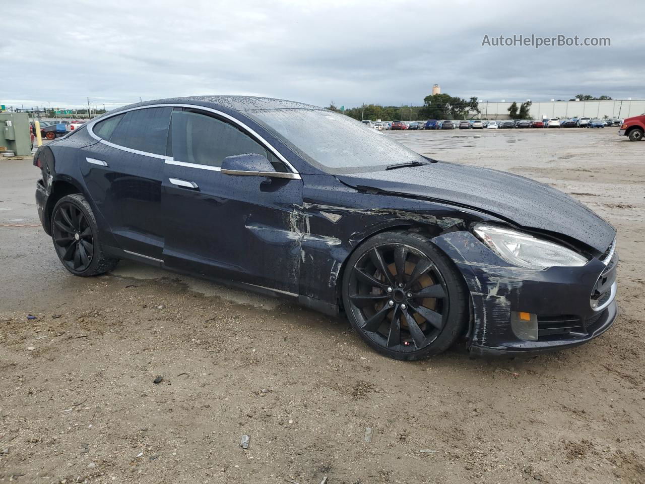 2013 Tesla Model S  Blue vin: 5YJSA1CP9DFP06301