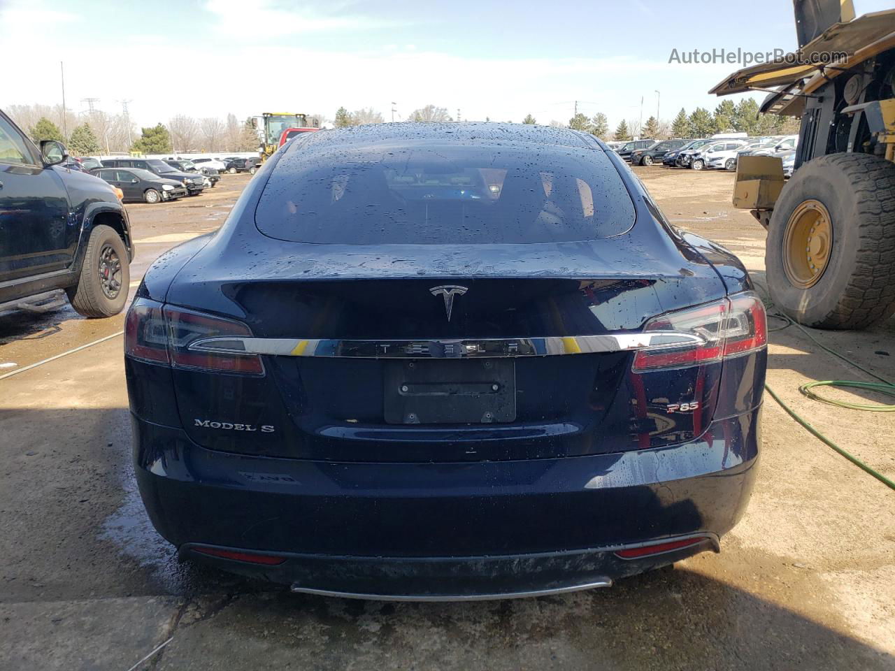 2013 Tesla Model S  Black vin: 5YJSA1CP9DFP16455