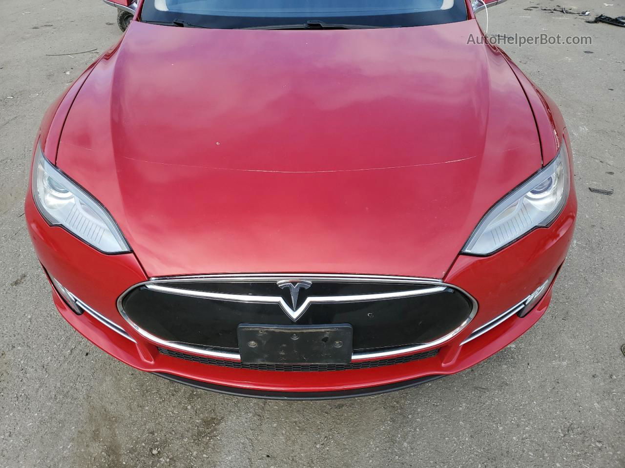 2013 Tesla Model S  Red vin: 5YJSA1CPXDFP13502