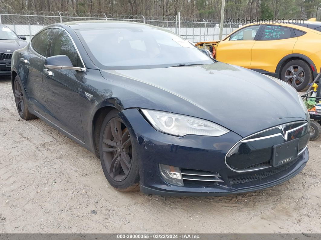 2013 Tesla Model S   Dark Blue vin: 5YJSA1DG1DFP03617