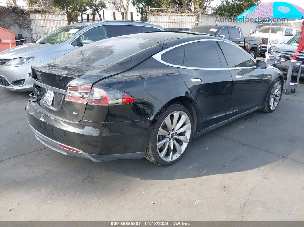 2013 Tesla Model S   Черный vin: 5YJSA1DGXDFP12896