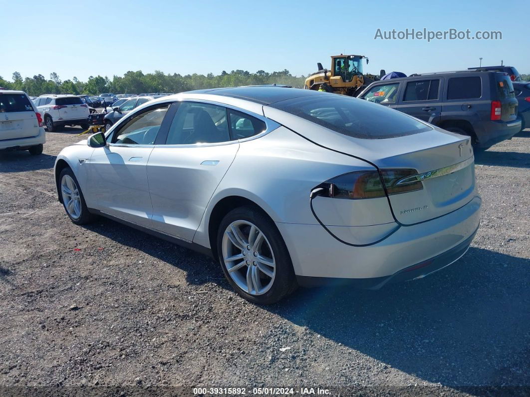 2013 Tesla Model S   Silver vin: 5YJSA1DN0DFP05471