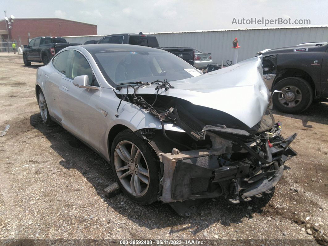 2013 Tesla Model S   Silver vin: 5YJSA1DN0DFP27180