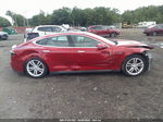 2013 Tesla Model S   Red vin: 5YJSA1DN1DFP18617