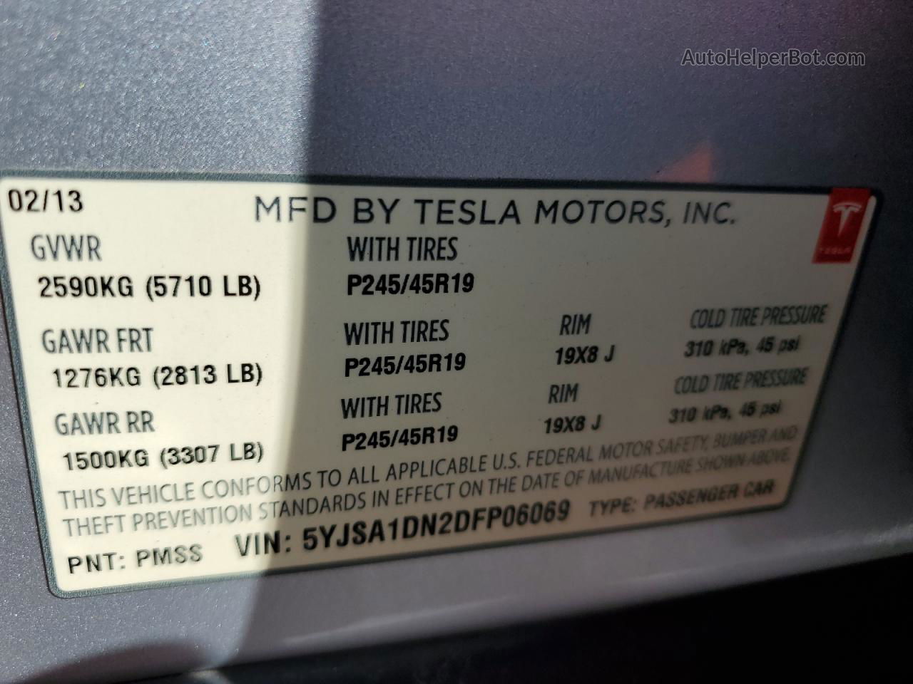 2013 Tesla Model S  Silver vin: 5YJSA1DN2DFP06069