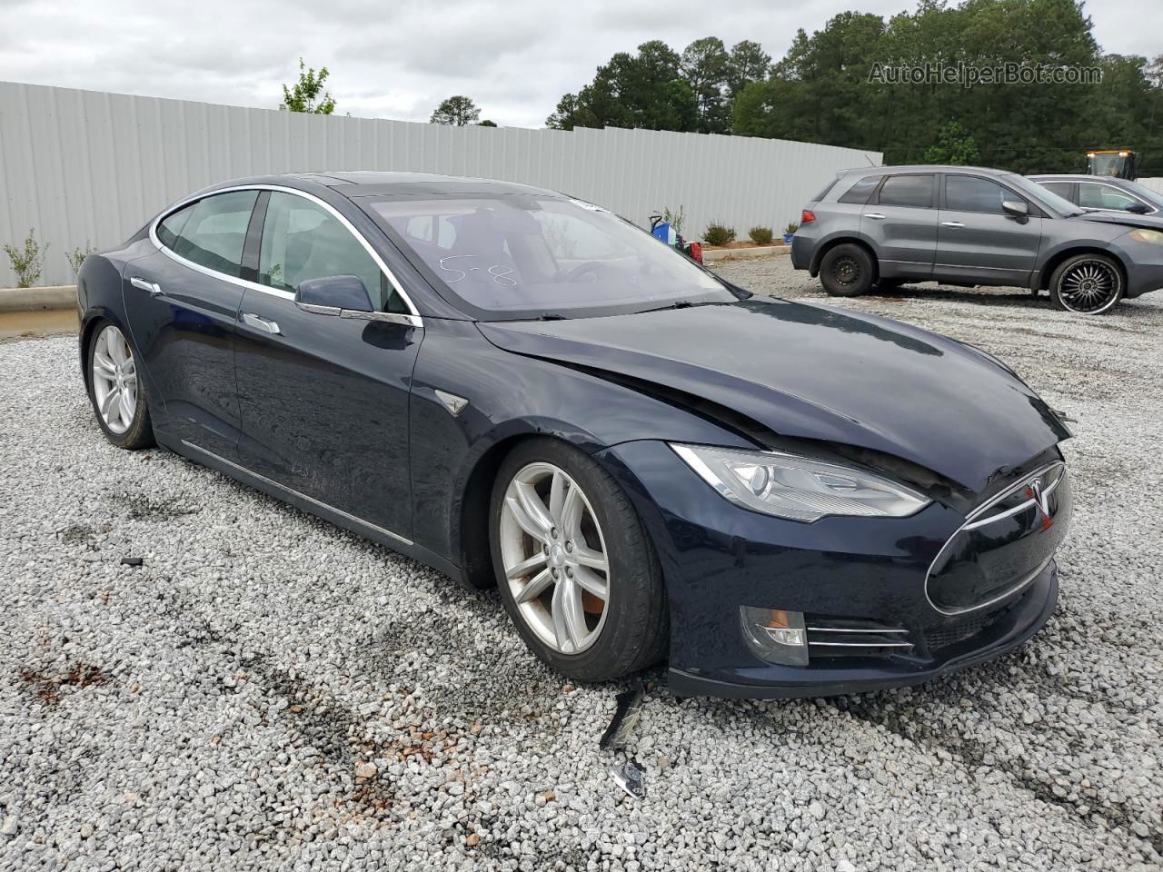 2013 Tesla Model S  Blue vin: 5YJSA1DN2DFP13314