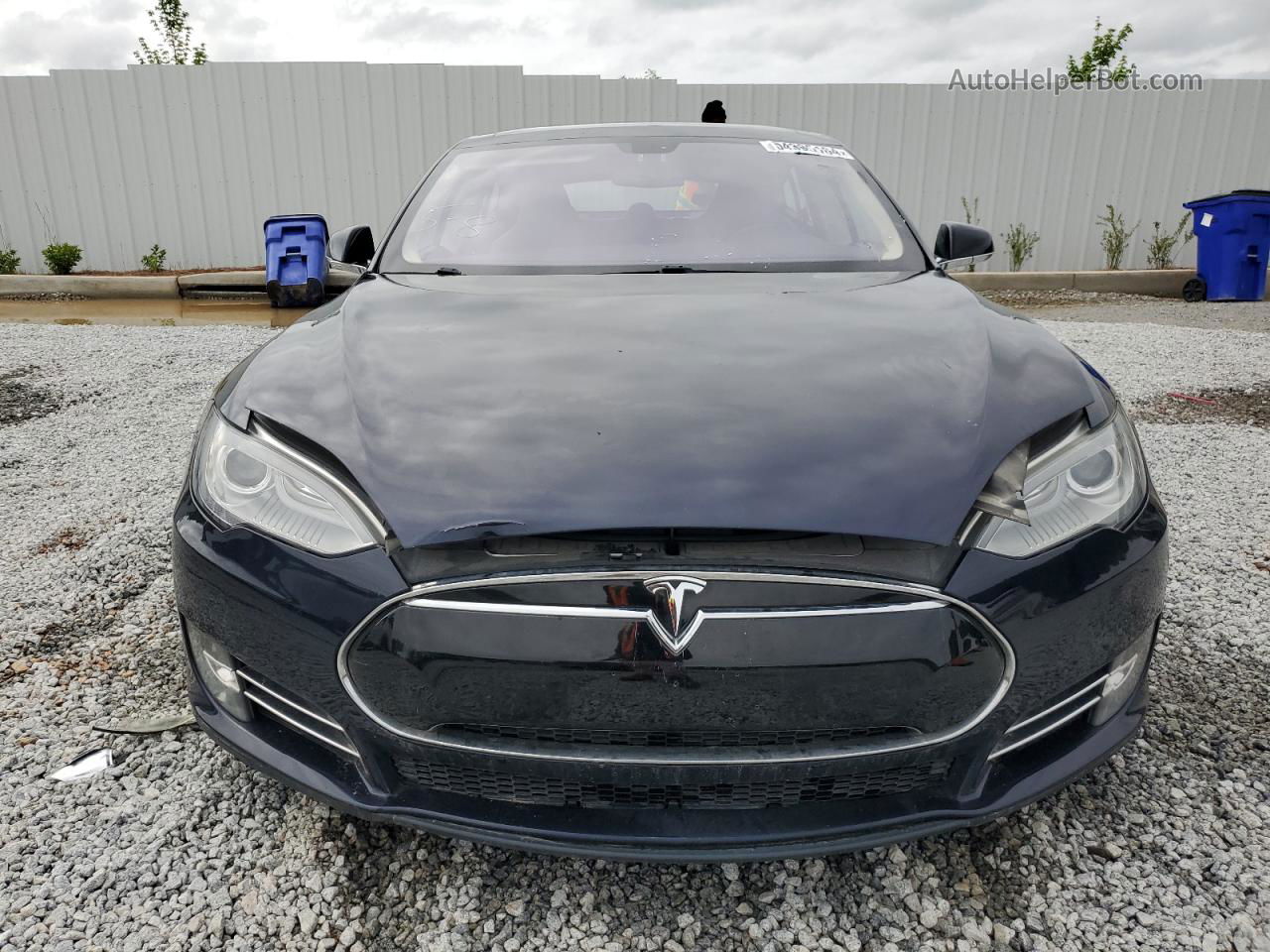 2013 Tesla Model S  Blue vin: 5YJSA1DN2DFP13314