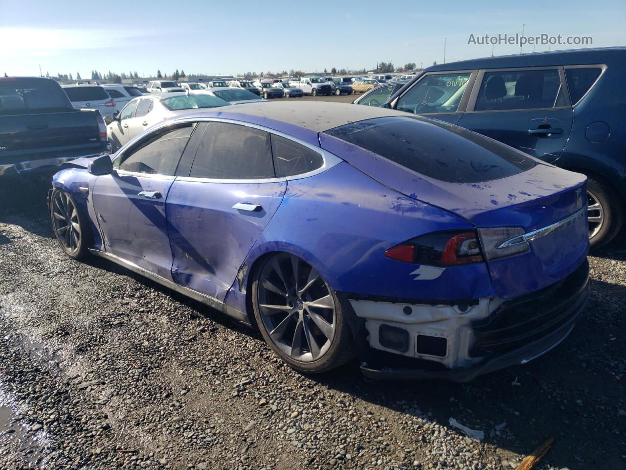 2013 Tesla Model S  Blue vin: 5YJSA1DN4DFP05750