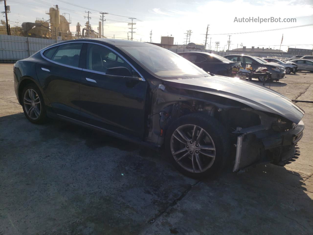 2013 Tesla Model S  Black vin: 5YJSA1DN4DFP11144