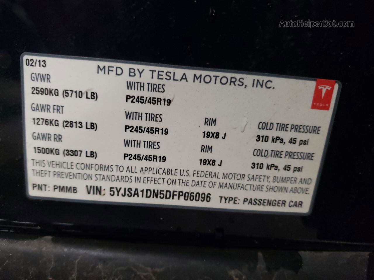 2013 Tesla Model S  Blue vin: 5YJSA1DN5DFP06096