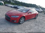 2013 Tesla Model S   Red vin: 5YJSA1DN5DFP09502