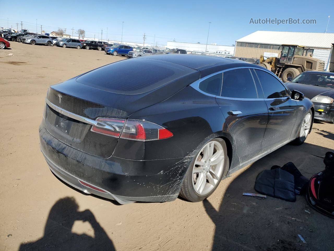 2013 Tesla Model S  Черный vin: 5YJSA1DN7DFP06164