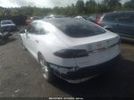 2013 Tesla Model S   White vin: 5YJSA1DN7DFP13924