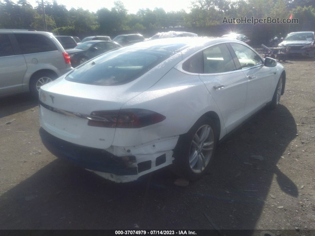 2013 Tesla Model S   Белый vin: 5YJSA1DN7DFP13924