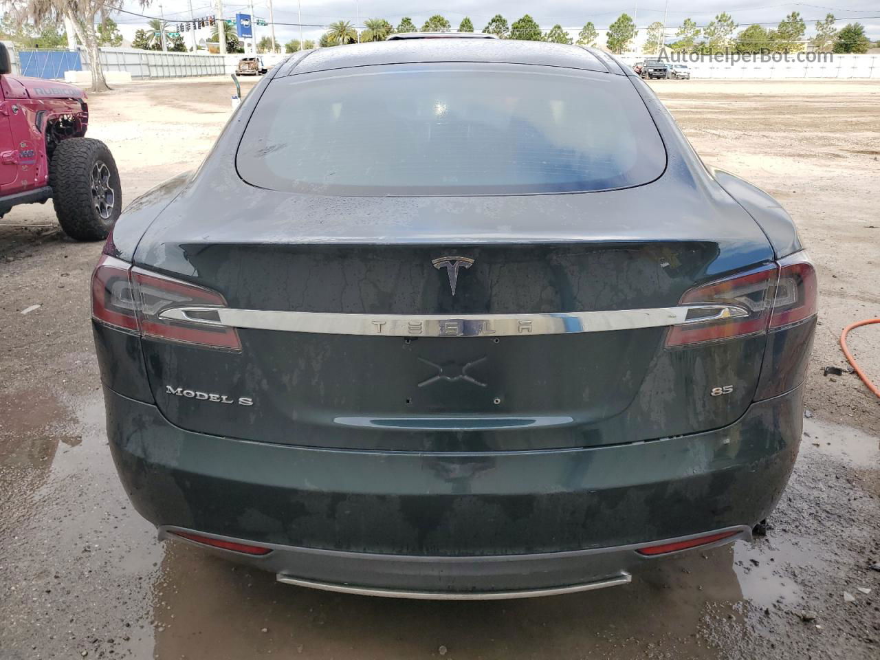 2013 Tesla Model S  Зеленый vin: 5YJSA1DN9DFP24892