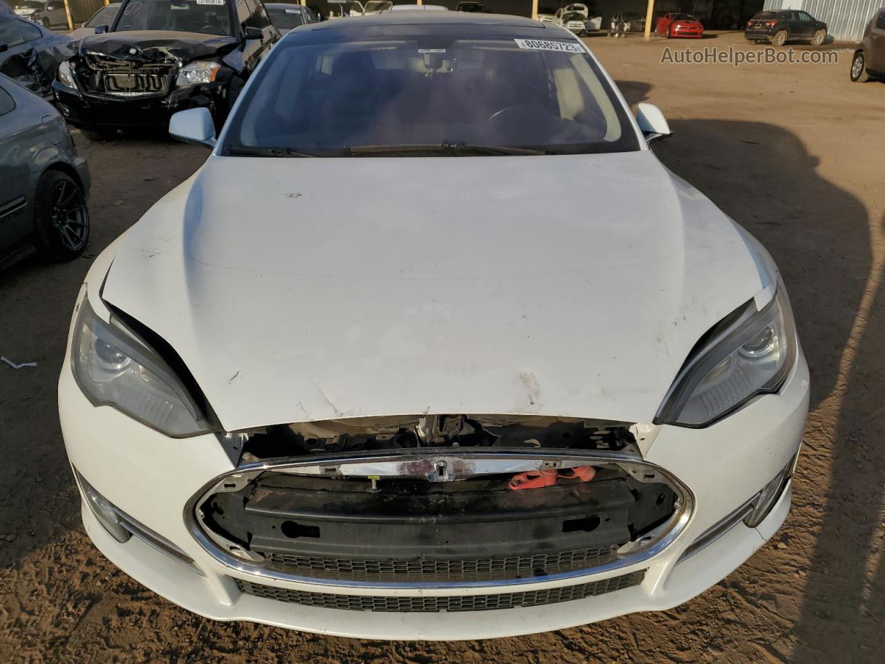 2013 Tesla Model S  White vin: 5YJSA1DNXDFP11441