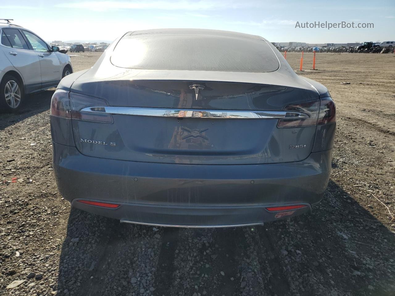 2013 Tesla Model S  Gray vin: 5YJSA1DP0DFP23695