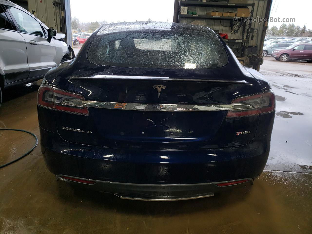 2013 Tesla Model S  Blue vin: 5YJSA1DP1DFP12690