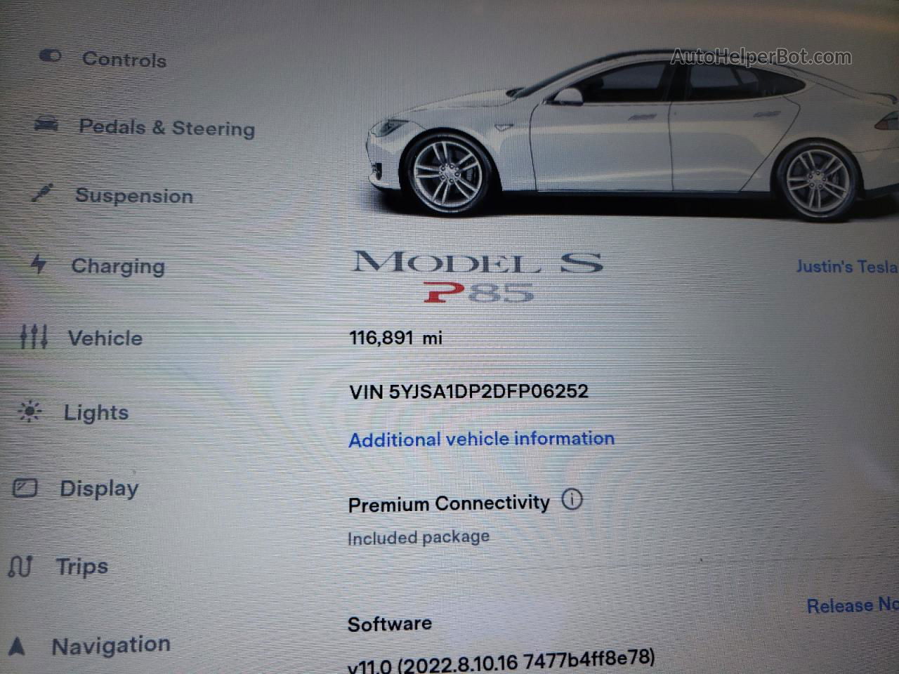 2013 Tesla Model S  White vin: 5YJSA1DP2DFP06252