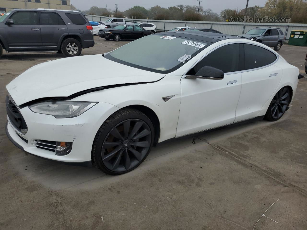 2013 Tesla Model S  White vin: 5YJSA1DP2DFP07157