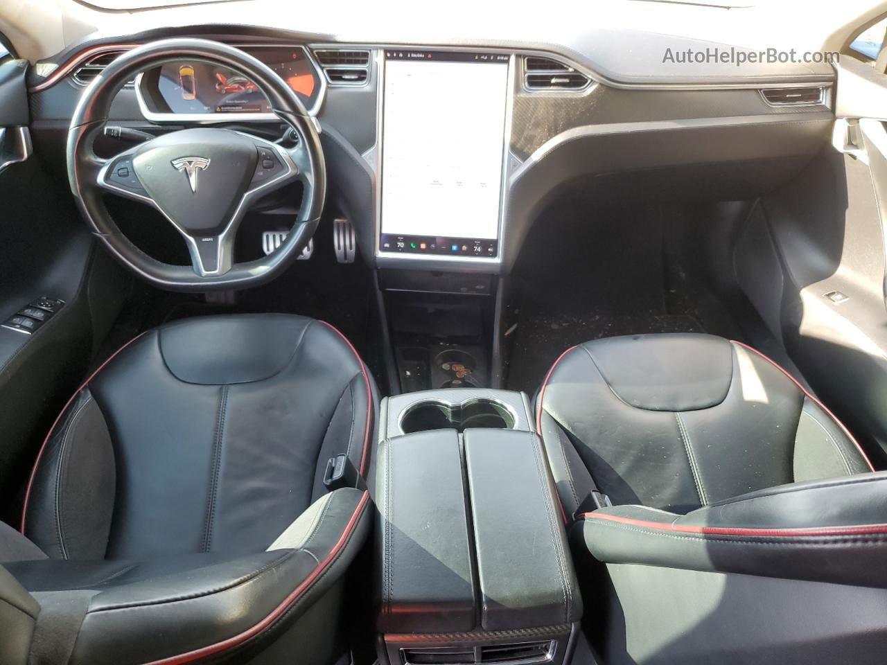 2013 Tesla Model S  Red vin: 5YJSA1DP2DFP08955